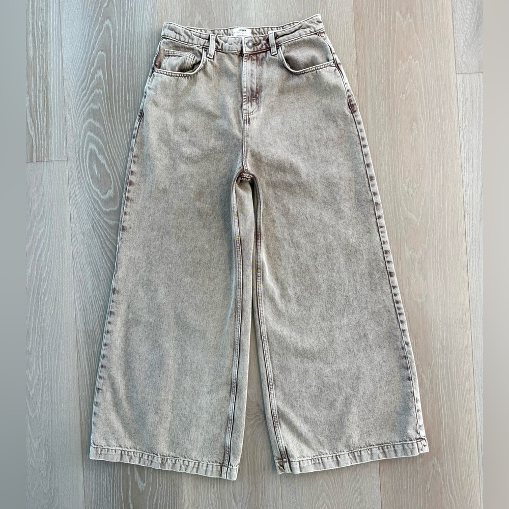 Wide-Leg Washed Tan Cotton On Woman’s Denim Jeans - Size 30 (Regular Length)
